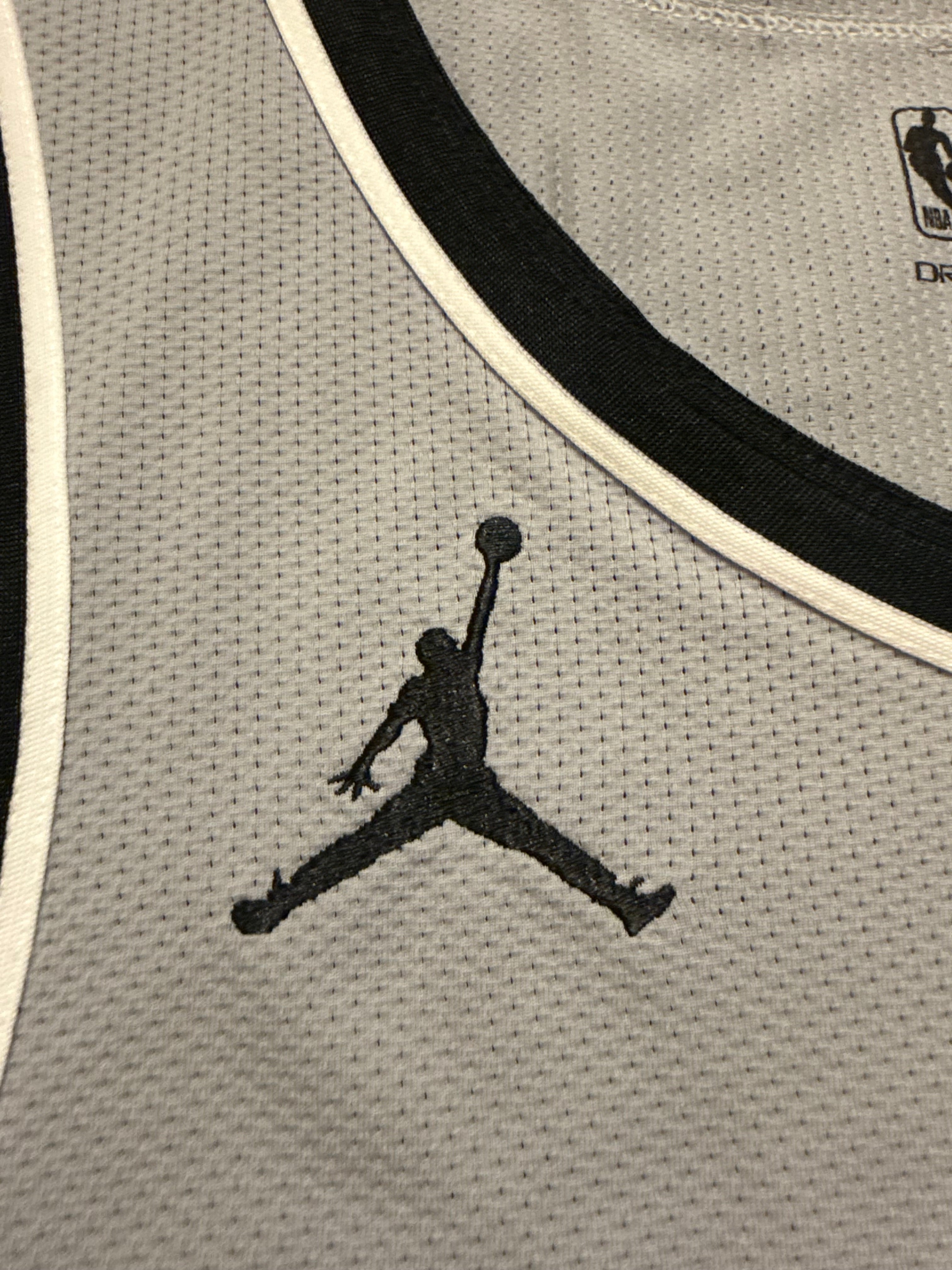 Victor Wembanyama San Antonio Spurs Jersey #1 Nike ADV Authentic Gray Size 44 (M) NBA