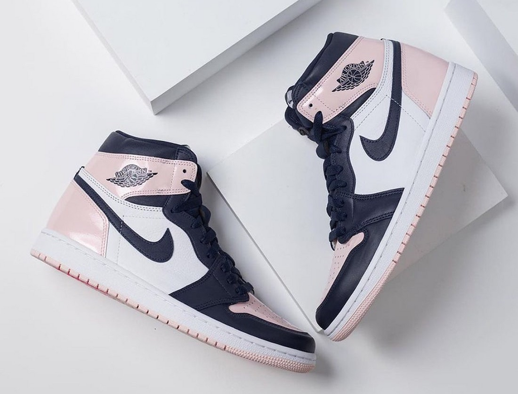 Jordan 1 Retro High OG Atmosphere (W)