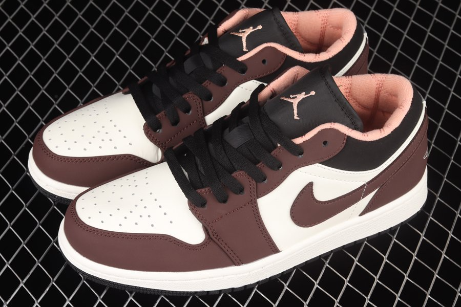 Jordan 1 Low Mocha