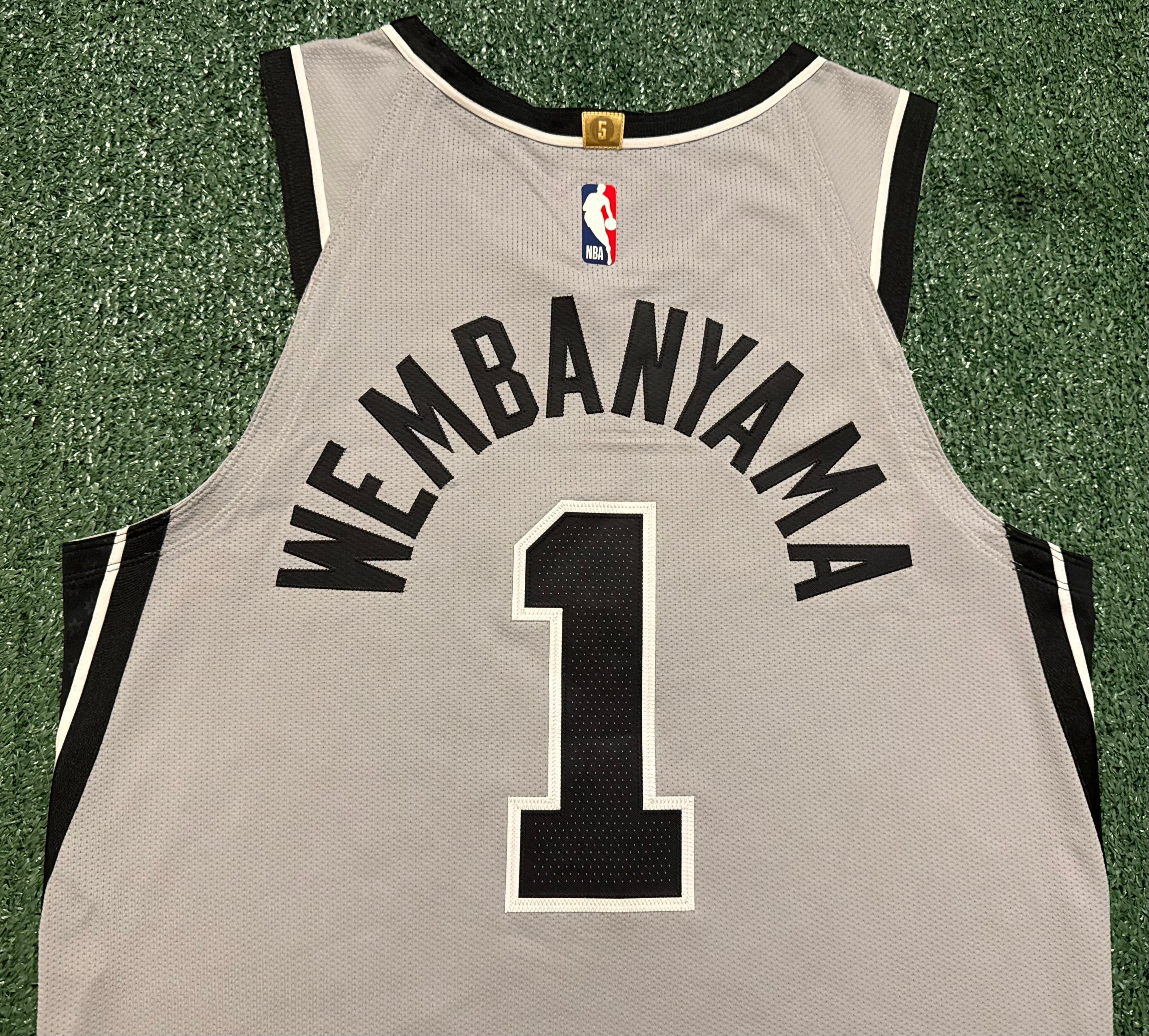 Victor Wembanyama San Antonio Spurs Jersey #1 Nike ADV Authentic Gray Size 44 (M) NBA