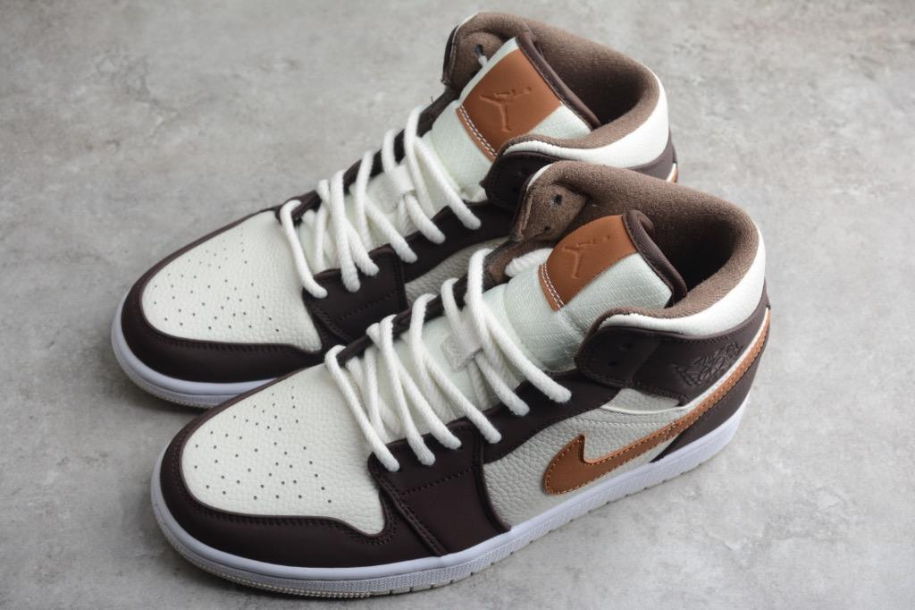 Jordan 1 Mid SE Brown Basalt Oatmeal (W)