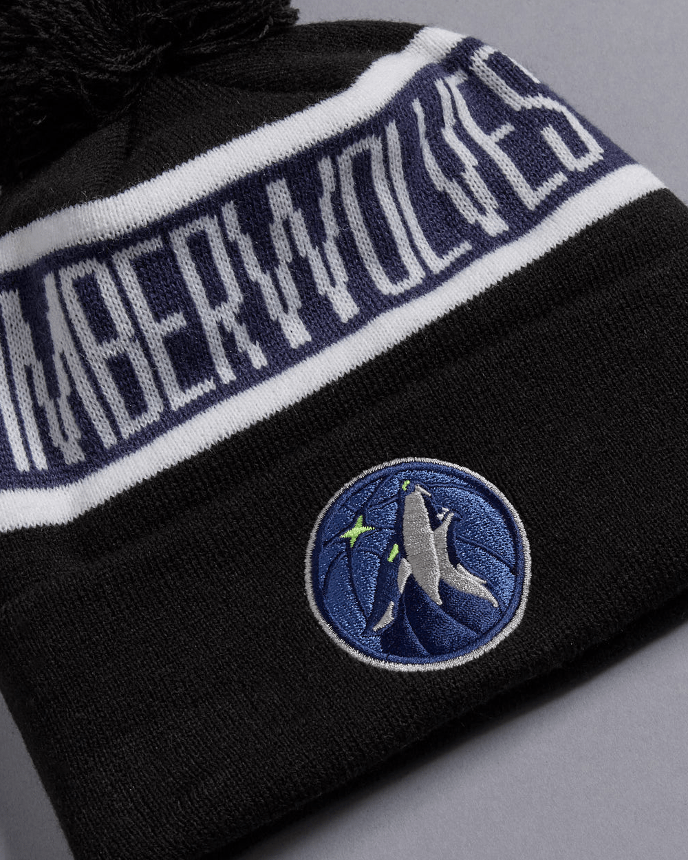 Minnesota Timberwolves New Era NBA Spell Out Pomless Knit Beanie - Black
