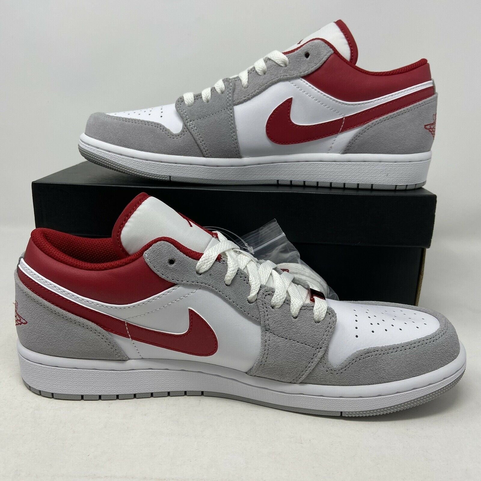 Air Jordan 1 Low SE 'White / Grey / Red'