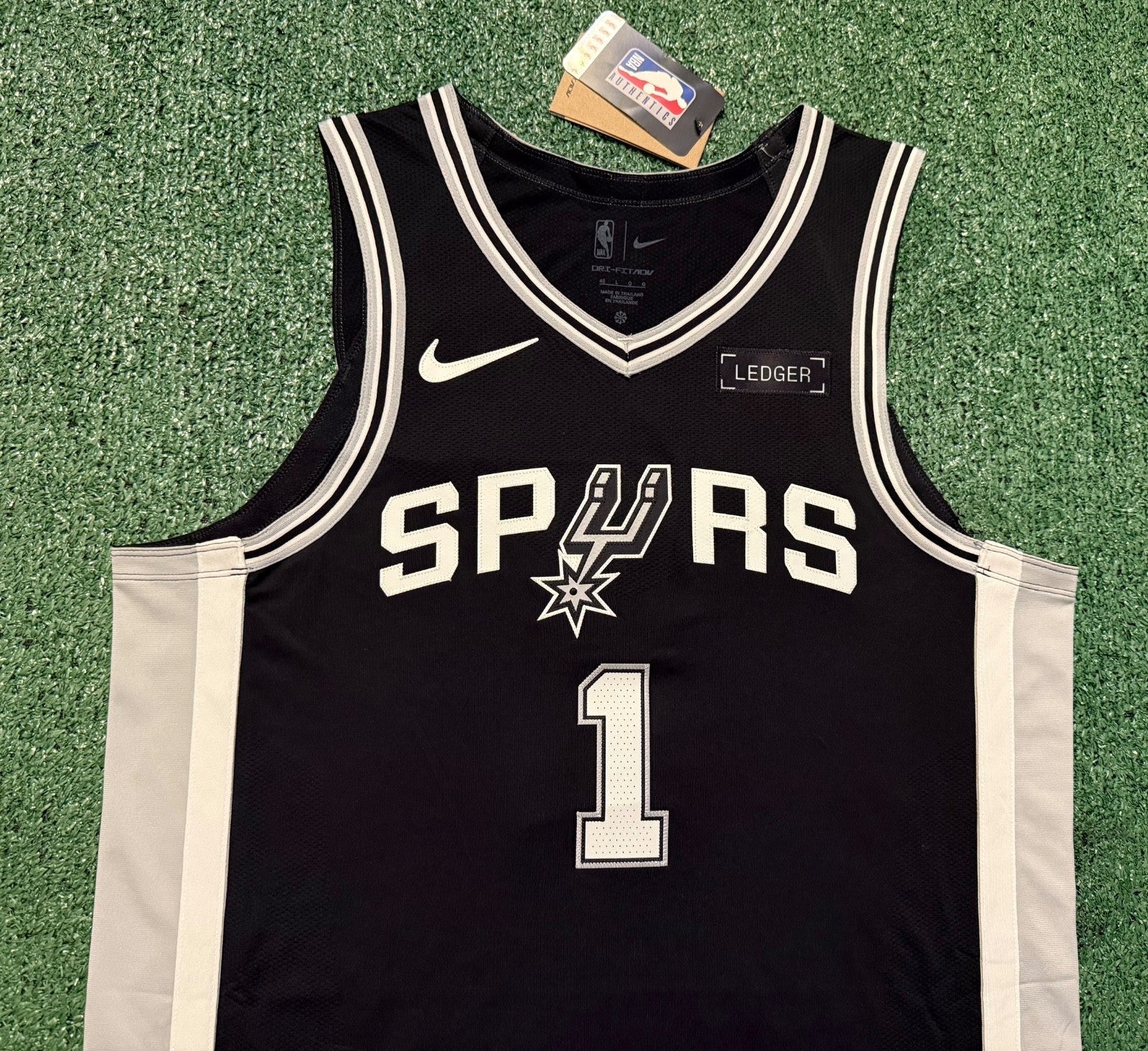 Victor Wembanyama San Antonio Spurs Jersey #1 Nike ADV Authentic Black Size 48 (L) NBA