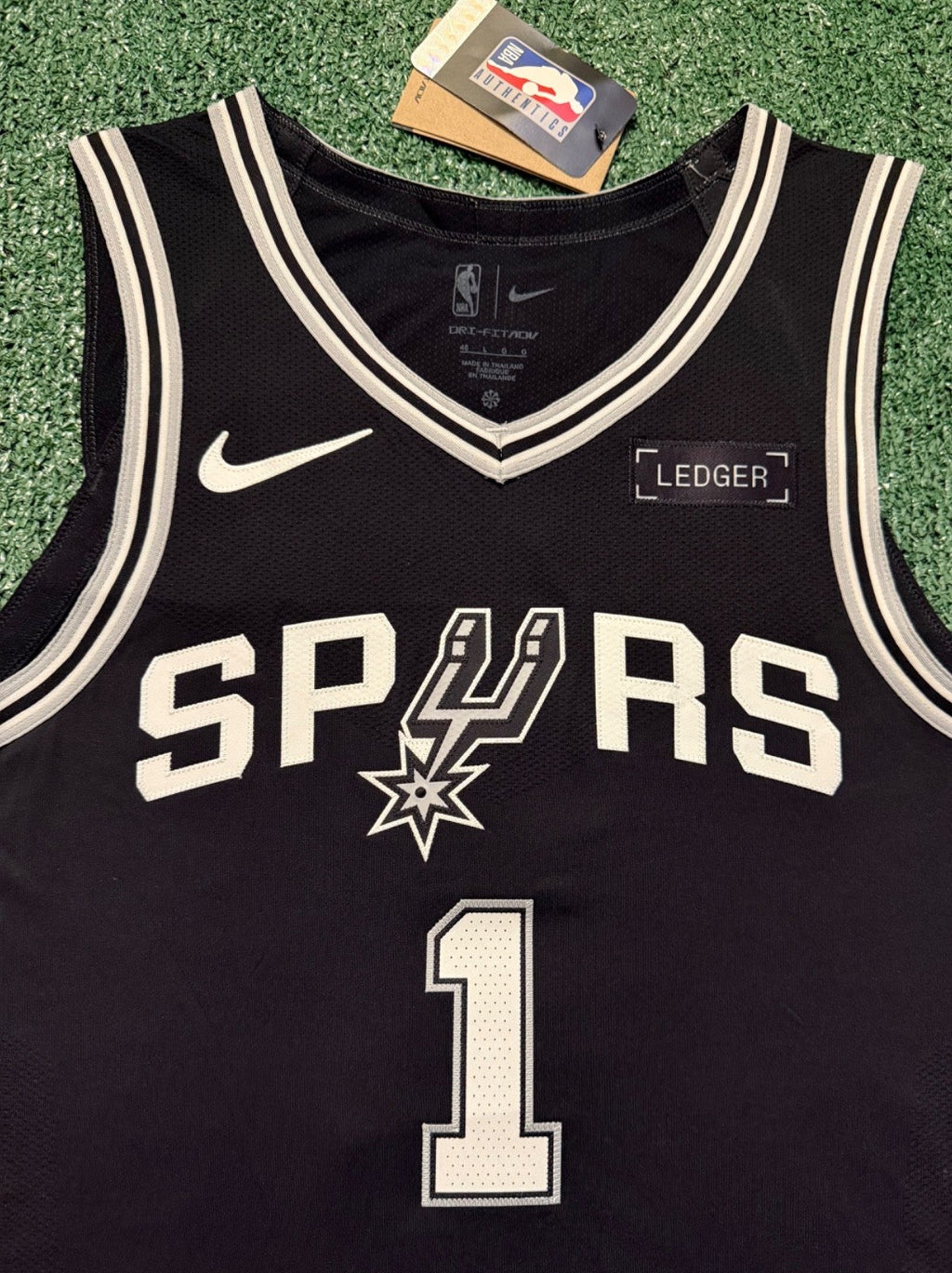 Victor Wembanyama San Antonio Spurs Jersey #1 Nike ADV Authentic Black Size 48 (L) NBA